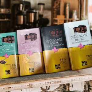 CHOCOLATE CON AOVE Royal CACAO PURO